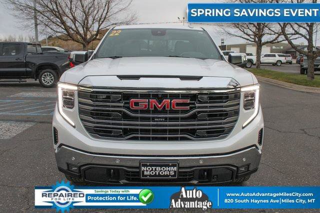 Used 2022 GMC Sierra 1500 SLT w/ SLT Premium Plus Package AWD/4WD image 5