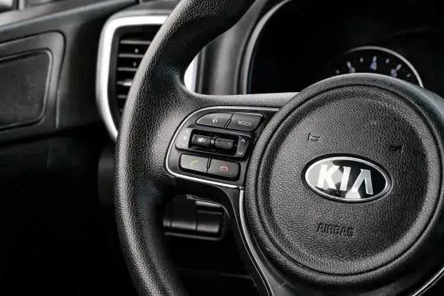 Used 2019 Kia Sportage LX FWD image 22