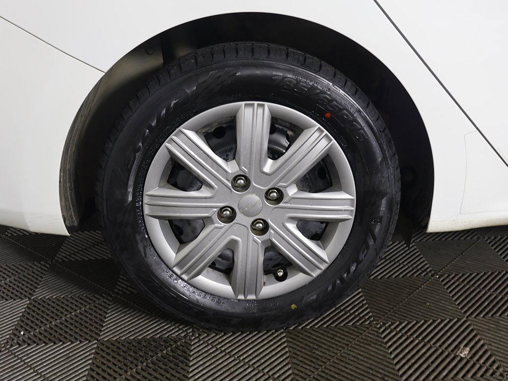 Used 2023 Kia Rio S image 15