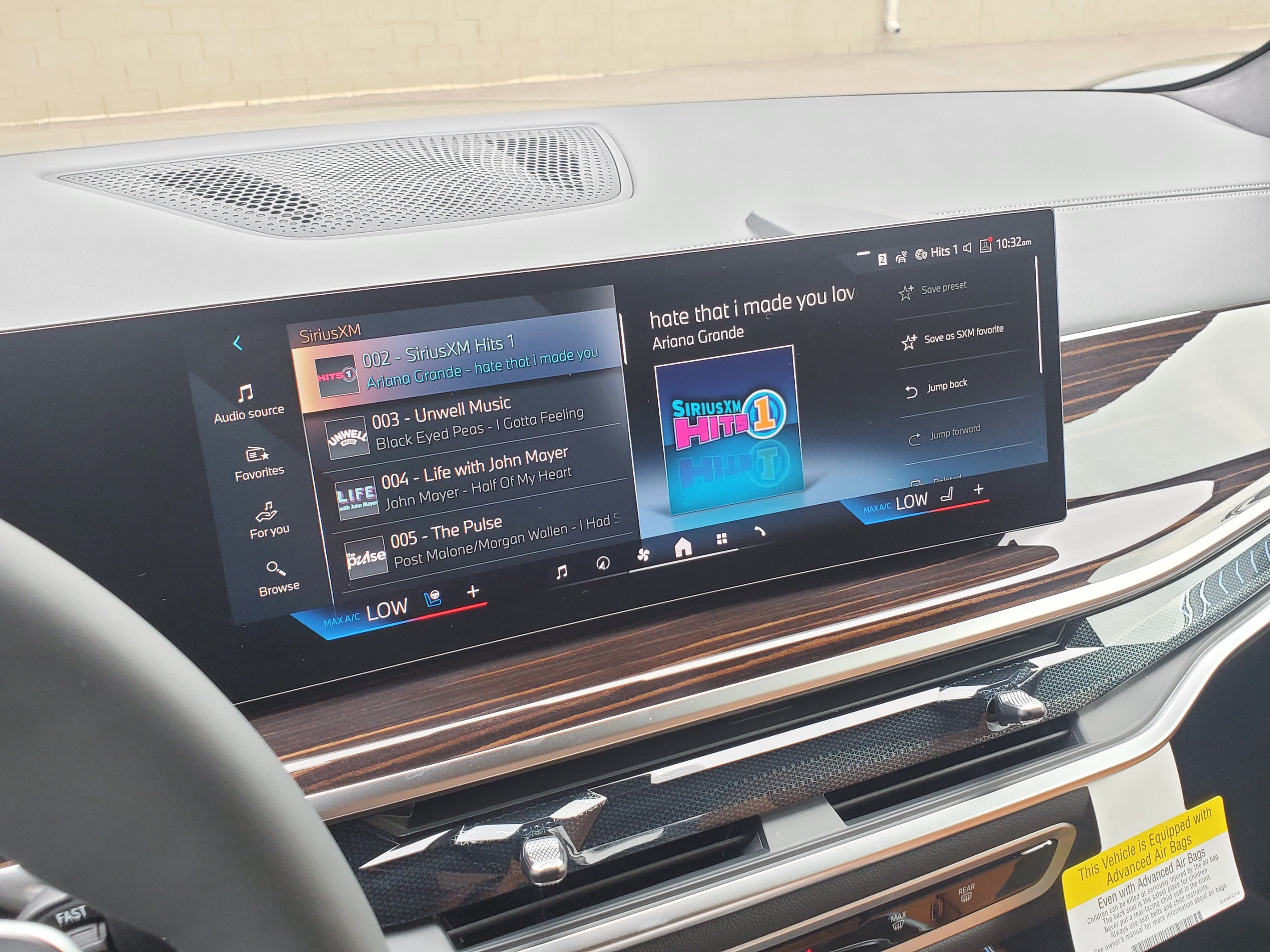 New 2027 BMW X7 xDrive40i w/ M Sport Package AWD/4WD image 17