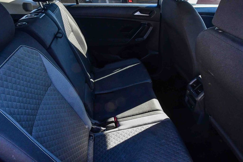 Used 2021 Volkswagen Tiguan S image 20