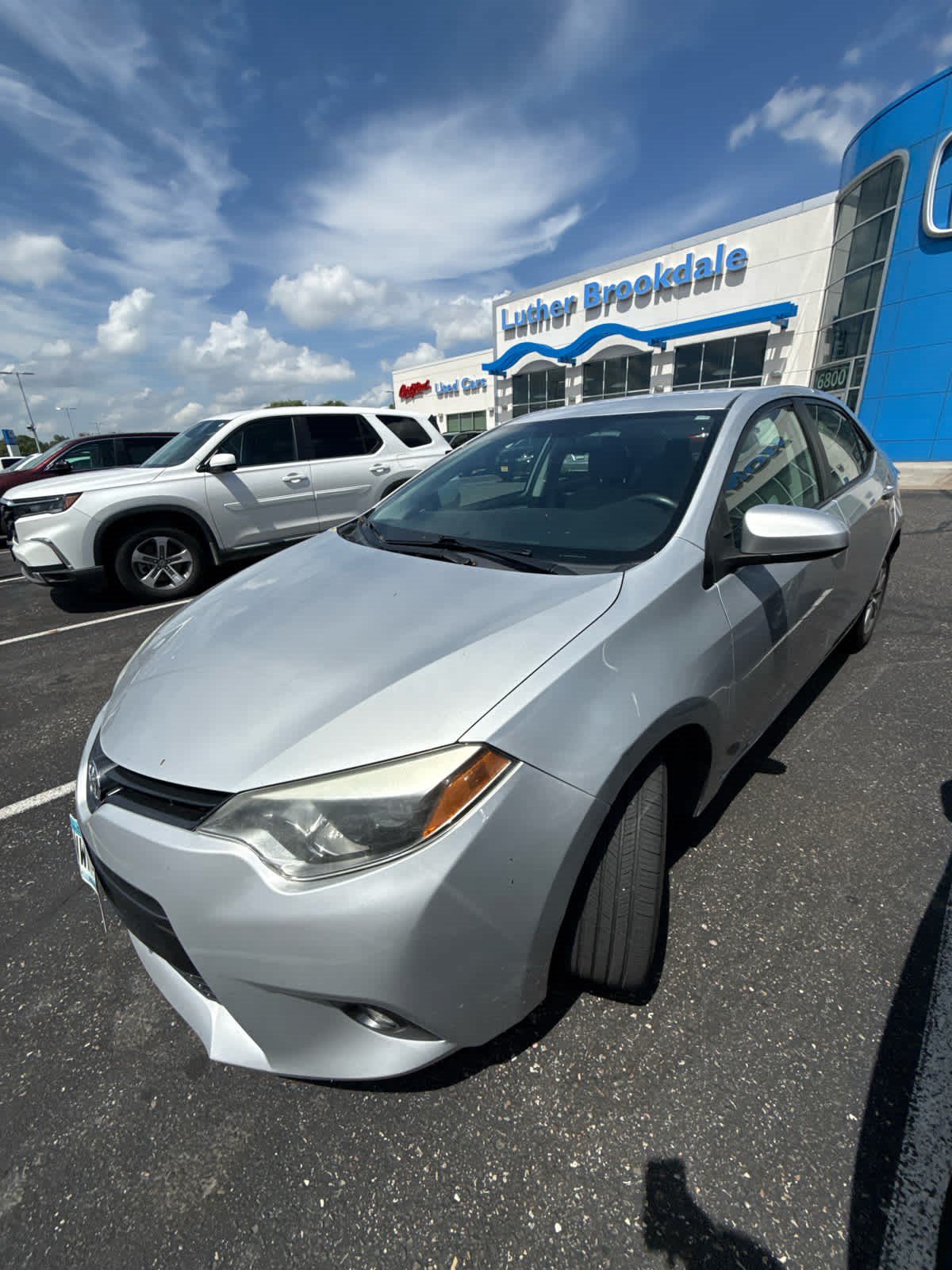 Used 2015 Toyota Corolla LE FWD image 6