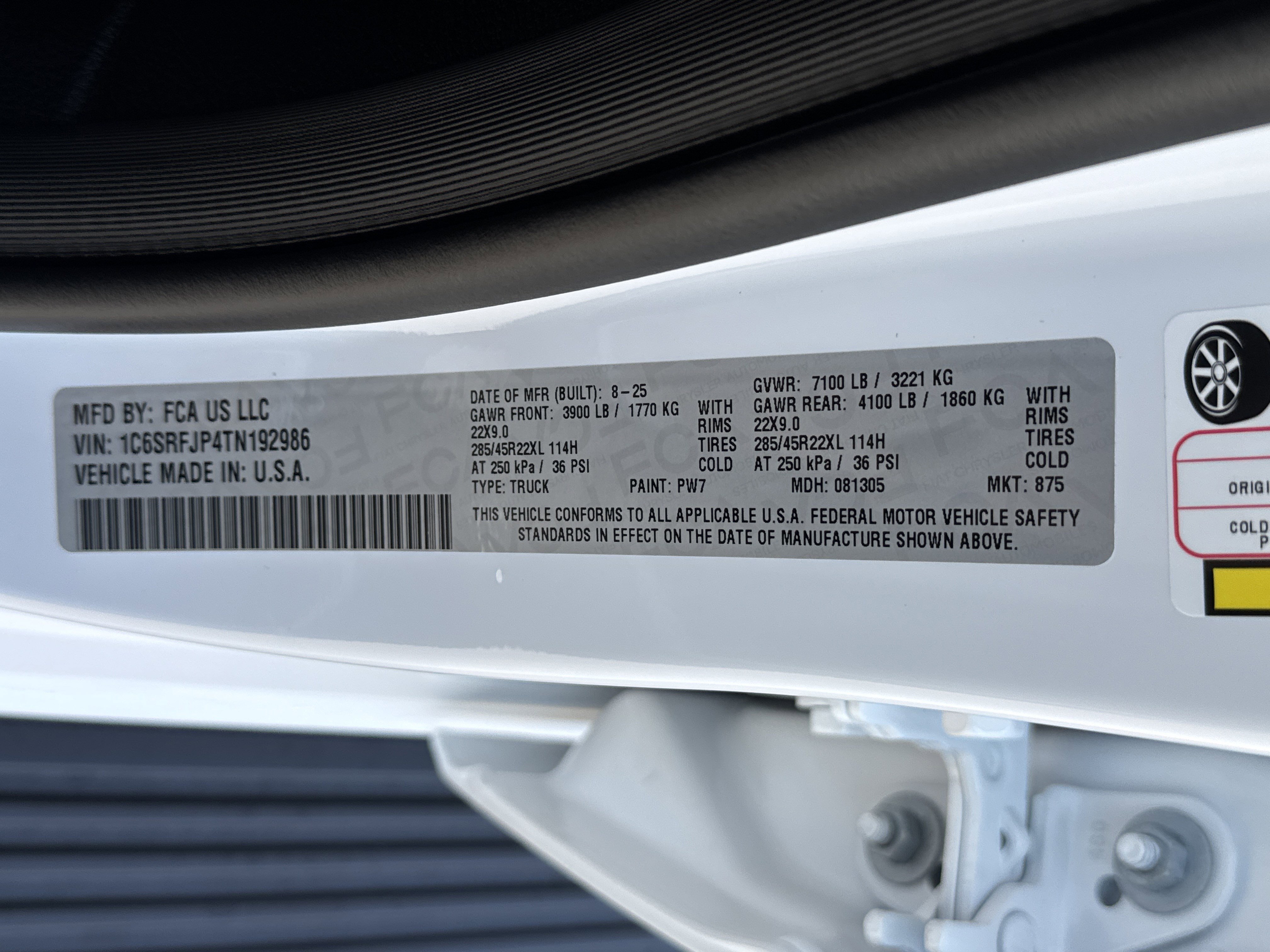 New 2026 RAM 1500 Laramie w/ Night Edition image 39