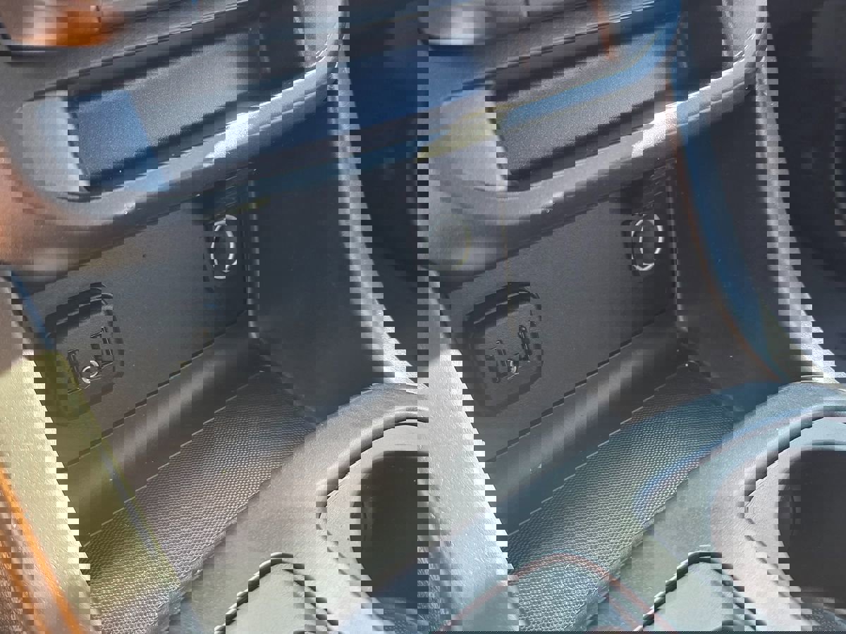 Used 2019 Chevrolet Colorado W/T w/ Custom Special Edition image 37