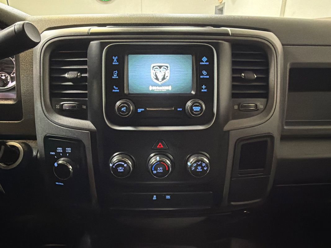 Used 2018 RAM 2500 Tradesman w/ Chrome Appearance Group AWD/4WD image 18