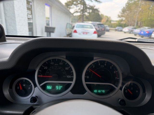 Used 2008 Jeep Wrangler Unlimited Sahara AWD/4WD image 19