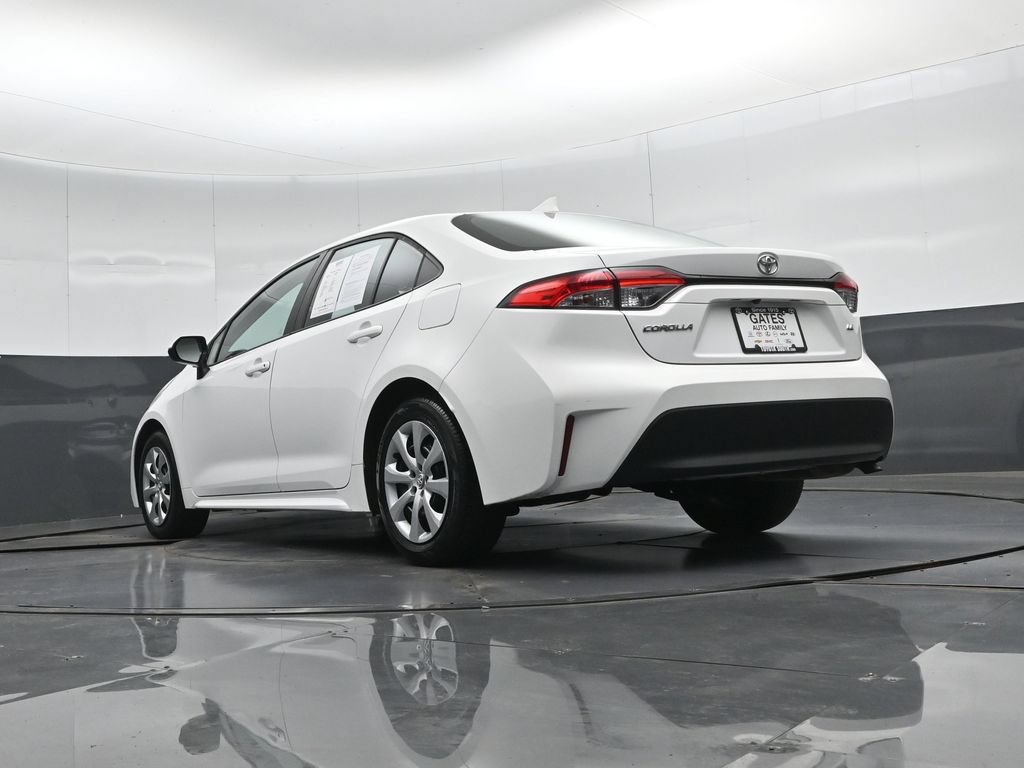Used 2023 Toyota Corolla LE FWD image 40