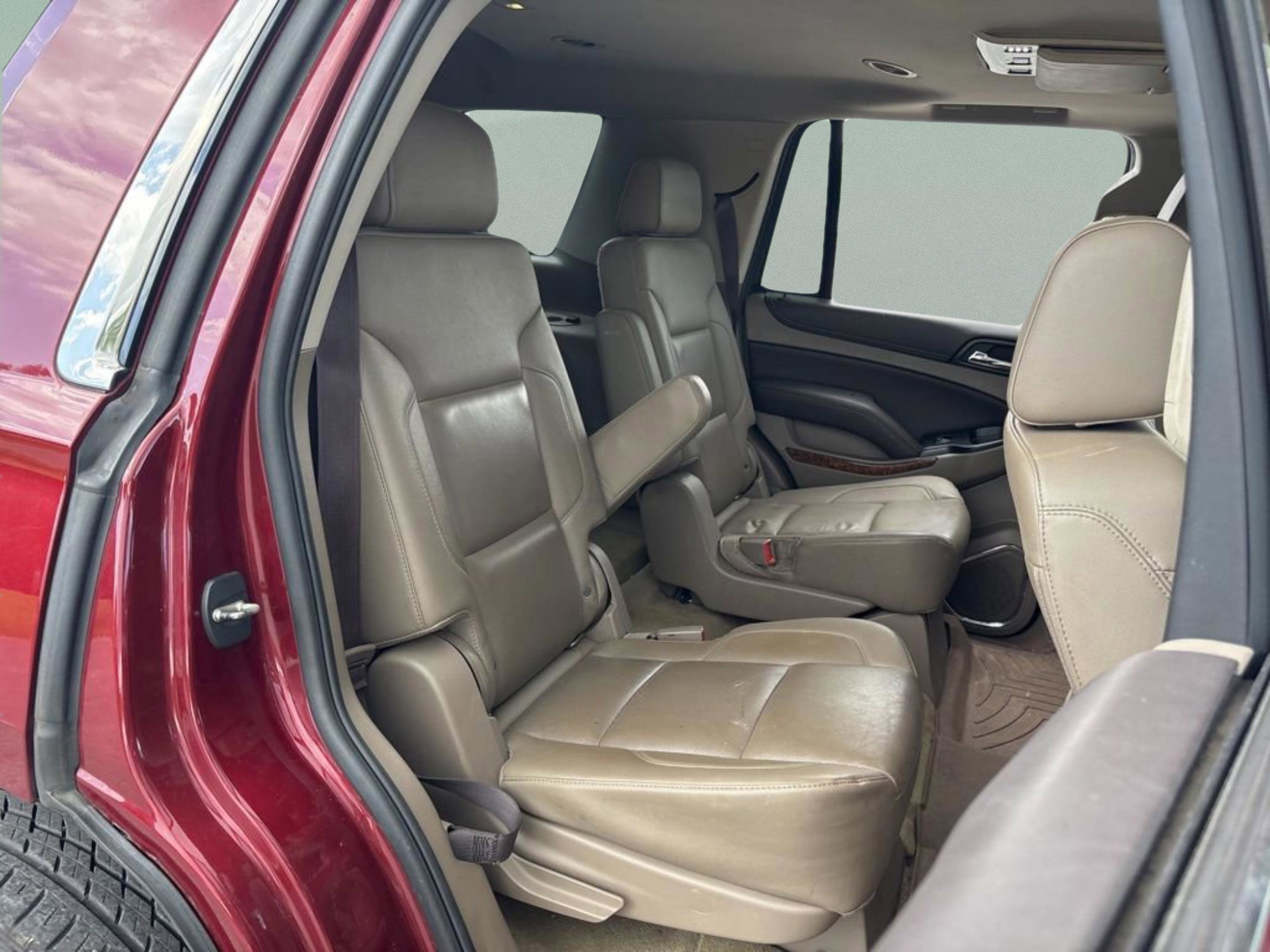 Used 2017 Chevrolet Tahoe Premier AWD/4WD image 28