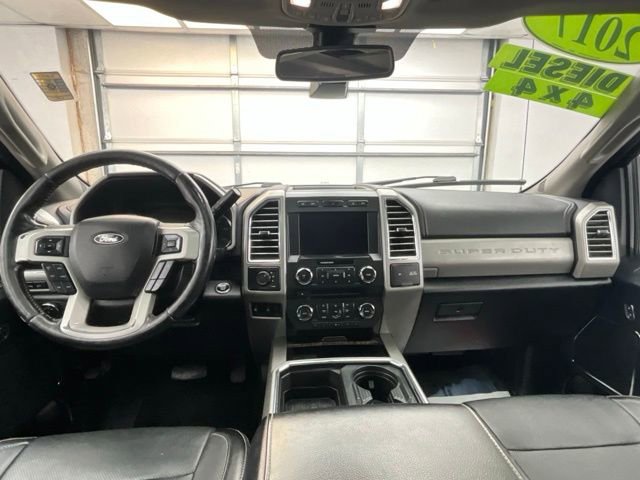 Used 2017 Ford F450 Lariat w/ Lariat Ultimate Package AWD/4WD image 4