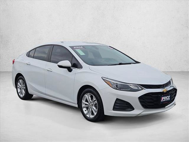 Used 2019 Chevrolet Cruze LT w/ LT Fleet Convenience Package FWD image 3