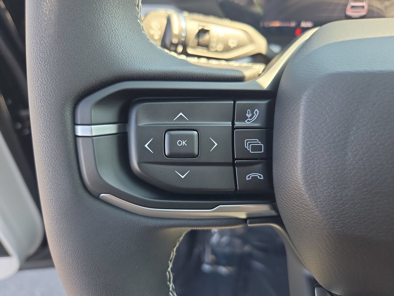 New 2026 Jeep Cherokee Overland AWD/4WD image 15