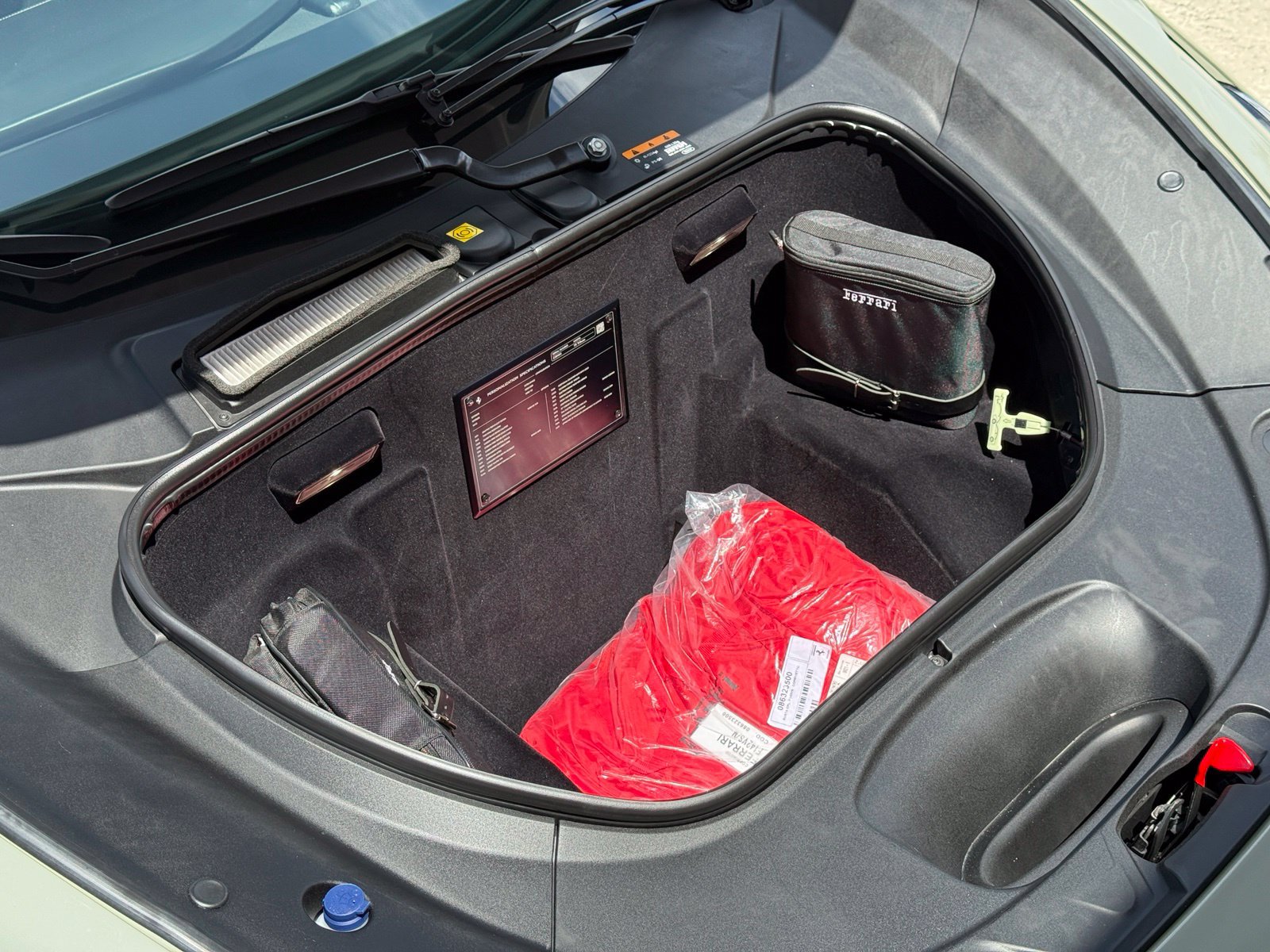 Used 2020 Ferrari F8 Tributo RWD image 31