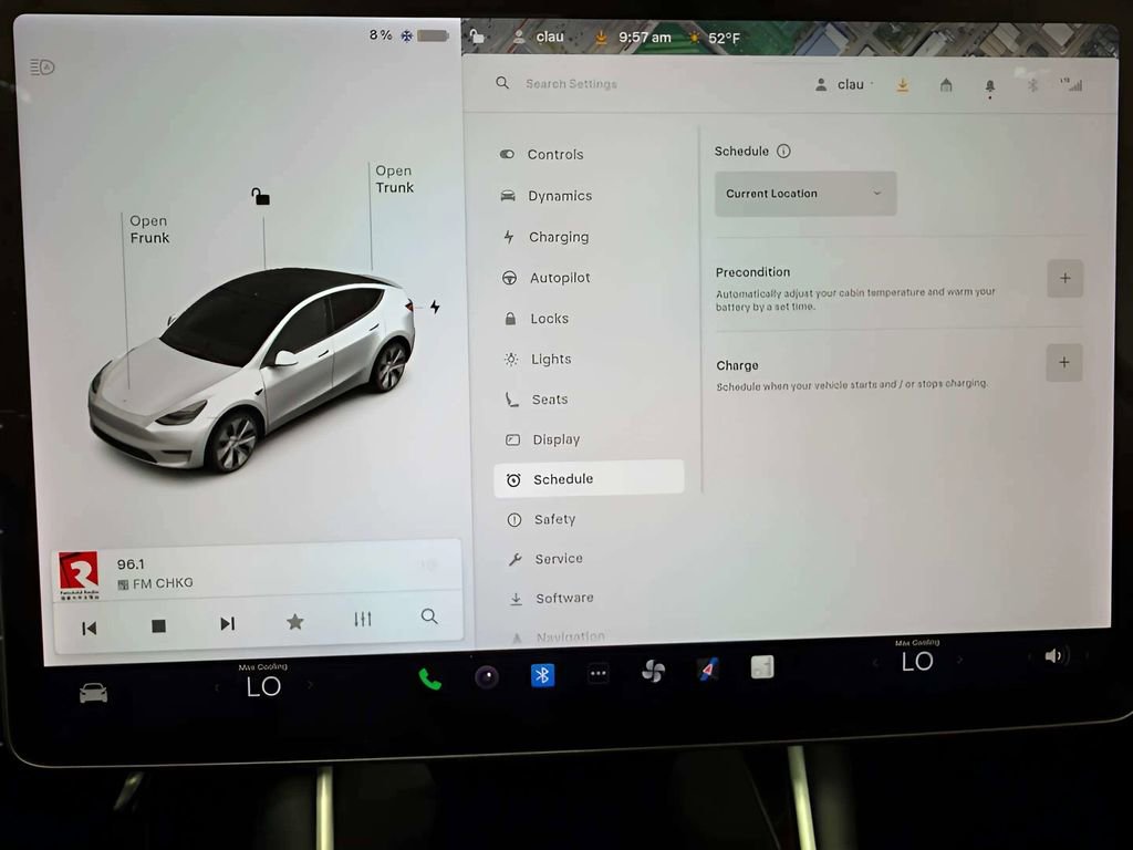 Used 2021 Tesla Model Y Long Range AWD/4WD image 39