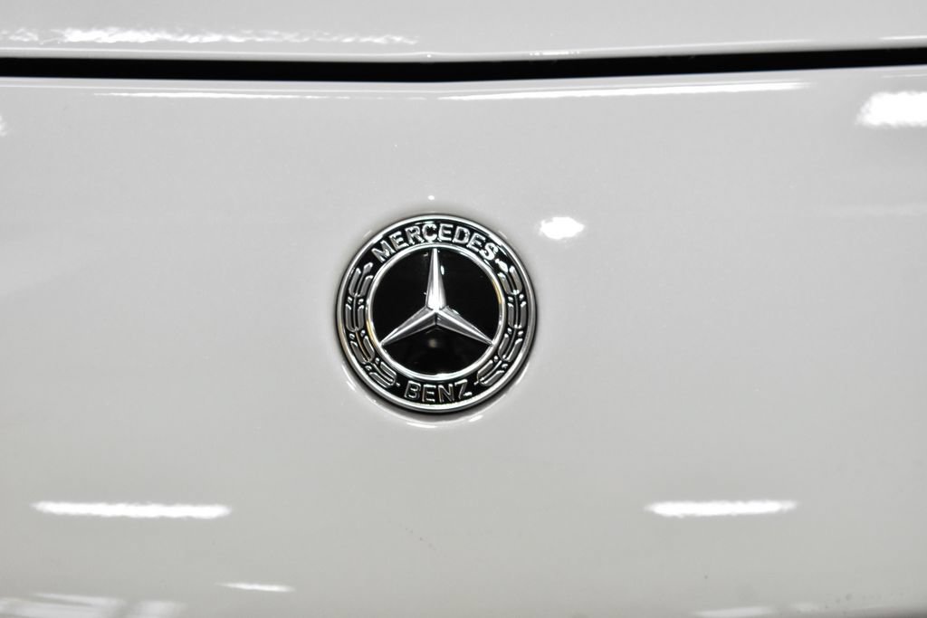 Used 2026 Mercedes-Benz C 300 4MATIC Sedan w/ Exclusive Trim Package image 14