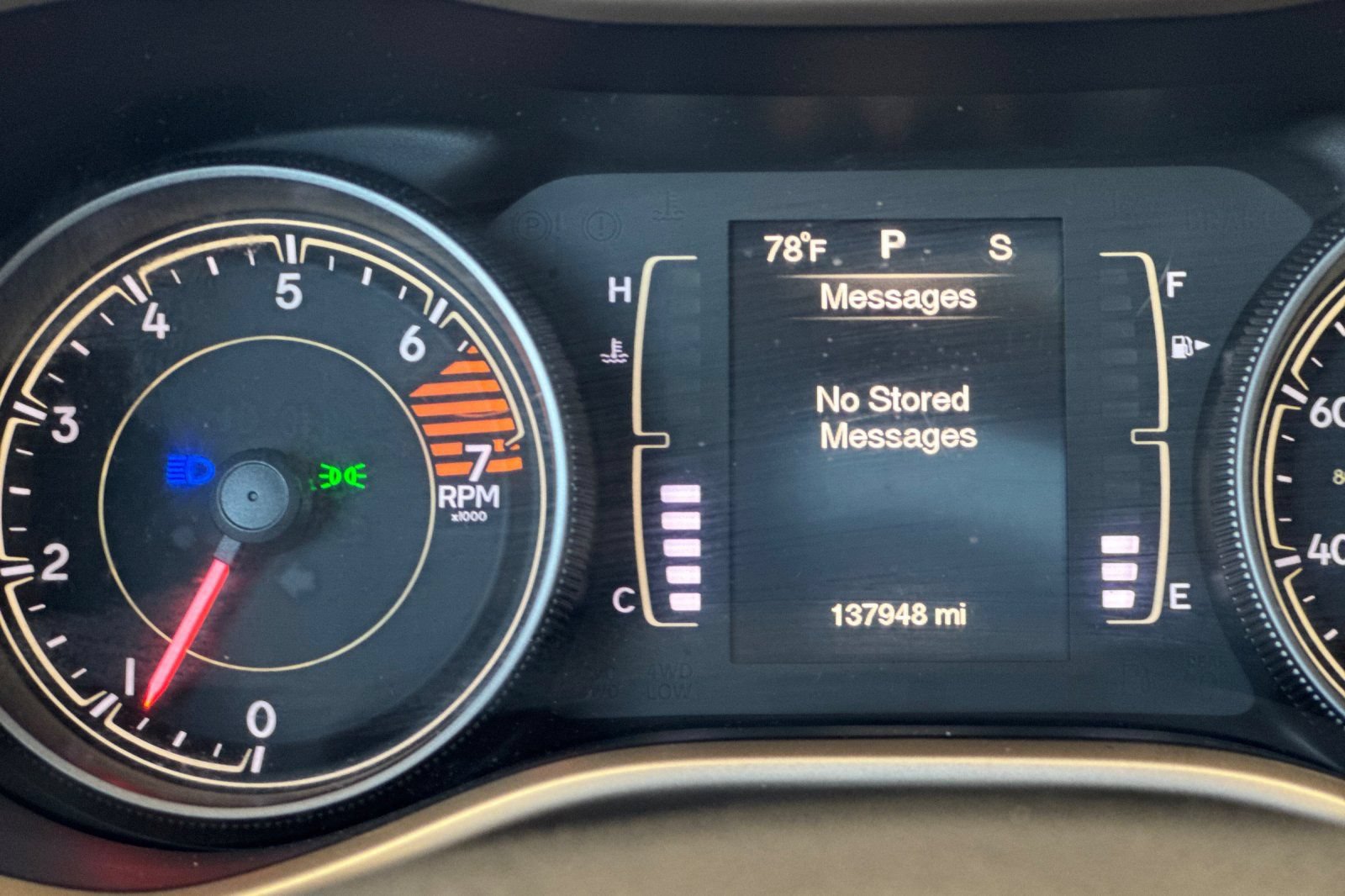 Used 2016 Jeep Cherokee 75th Anniversary FWD image 25