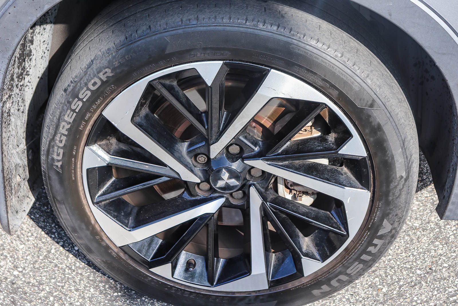 Used 2022 Mitsubishi Outlander SE AWD/4WD image 7