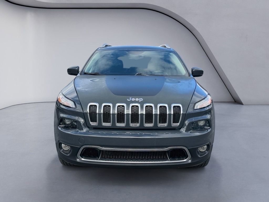 Used 2018 Jeep Cherokee Limited image 8