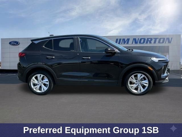 Used 2024 Buick Encore GX Preferred w/ Comfort Package image 3