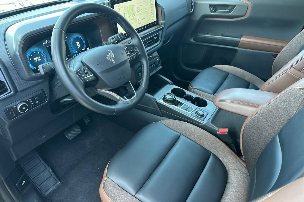 Certified 2025 Ford Bronco Sport Outer Banks w/ Outer Banks Tech Package+ AWD/4WD image 12
