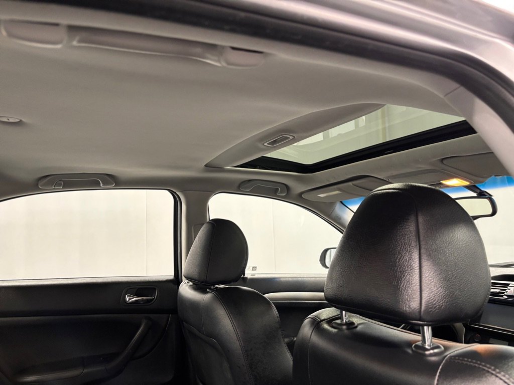 Used 2004 Acura TSX image 26