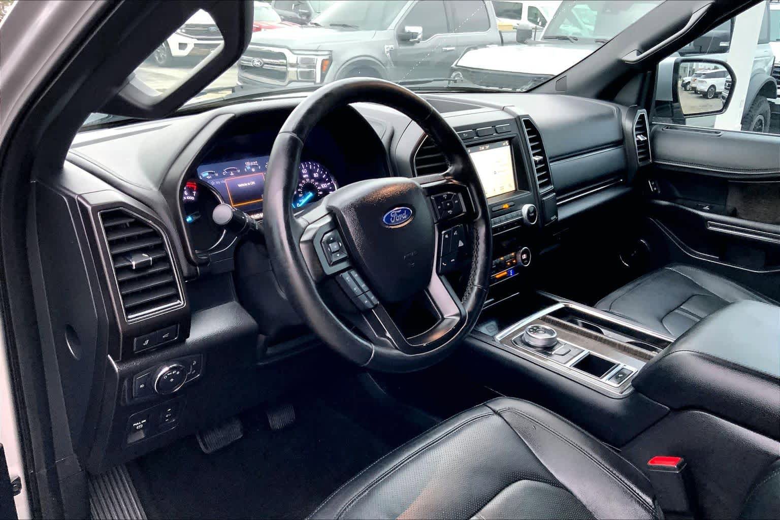Certified 2019 Ford Expedition Max Limited RWD image 16
