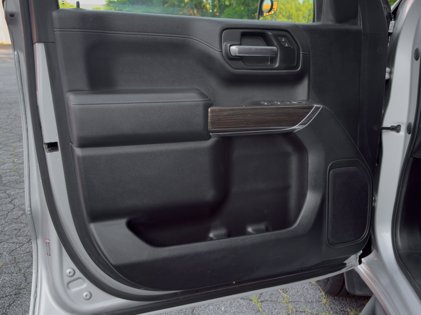 Used 2020 Chevrolet Silverado 1500 LT w/ All-Star Edition AWD/4WD image 28