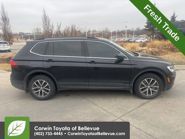 Used 2019 Volkswagen Tiguan SE w/ Panoramic Sunroof Package video 2