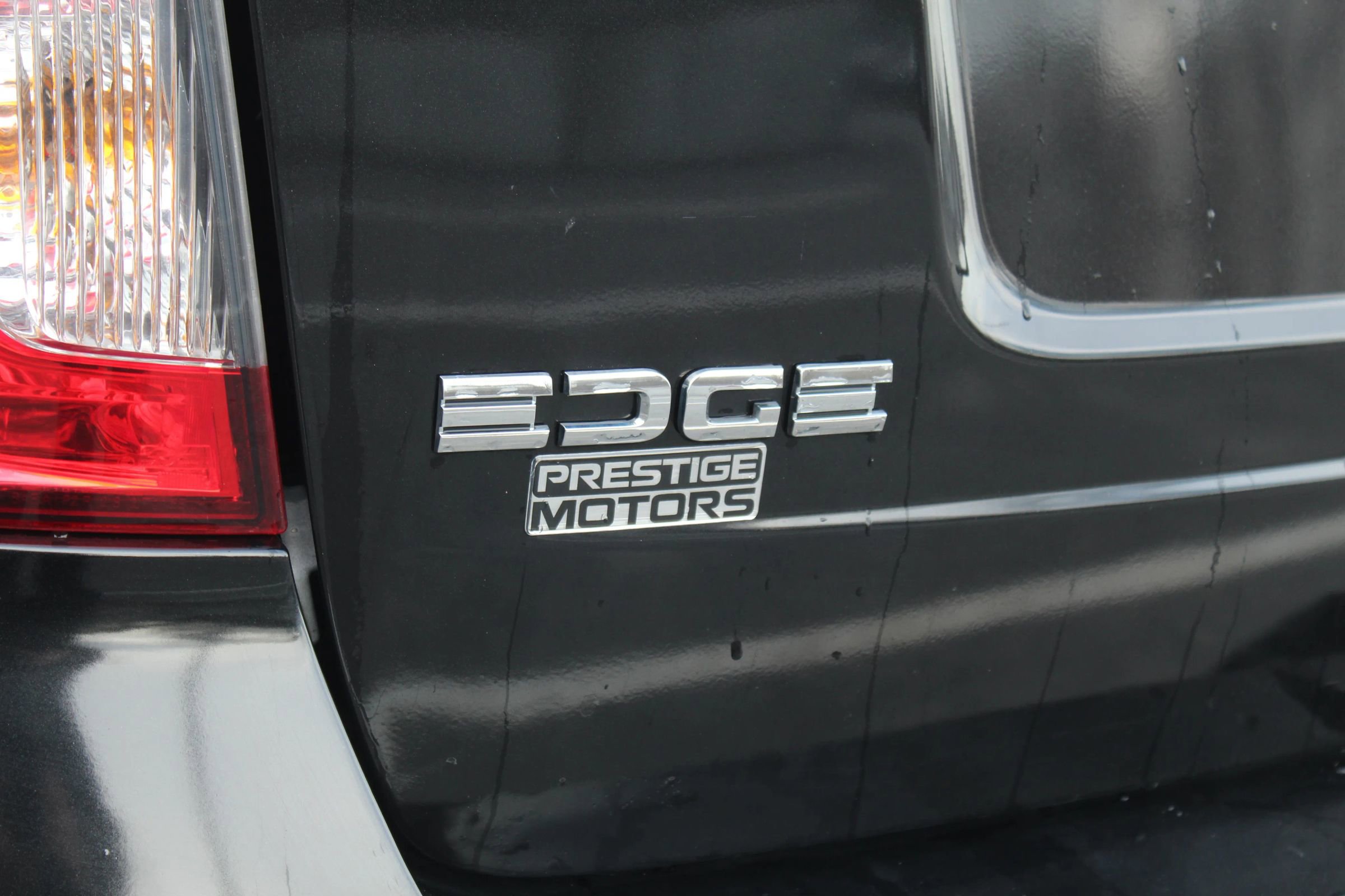 Used 2011 Ford Edge Limited image 38