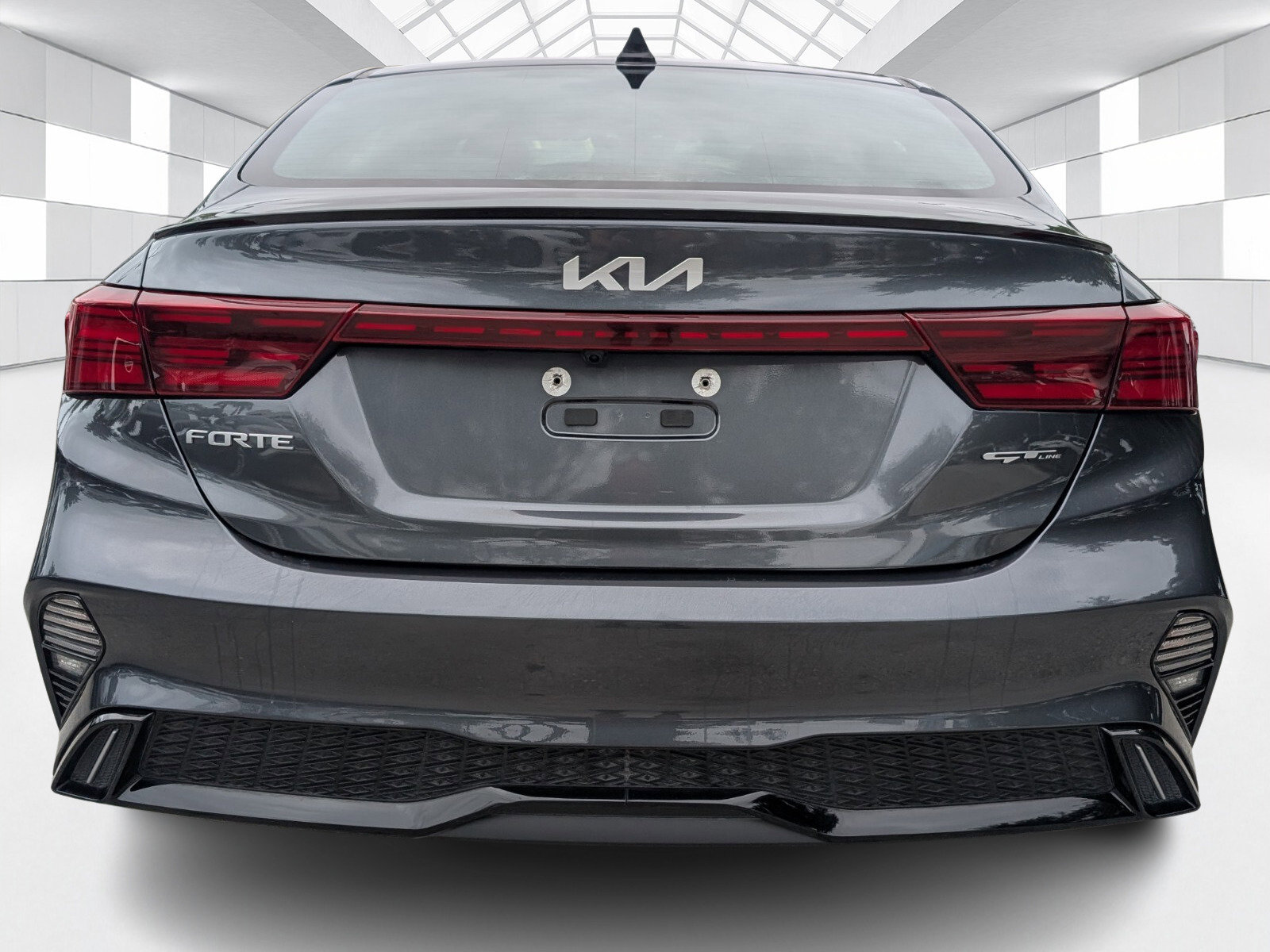 Used 2024 Kia Forte GT-Line w/ GT-Line Premium Package image 6