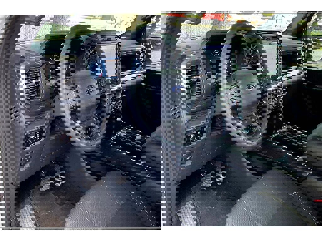 Used 2024 Ford F150 STX image 14