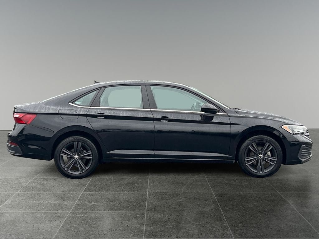 Used 2022 Volkswagen Jetta SE FWD image 10