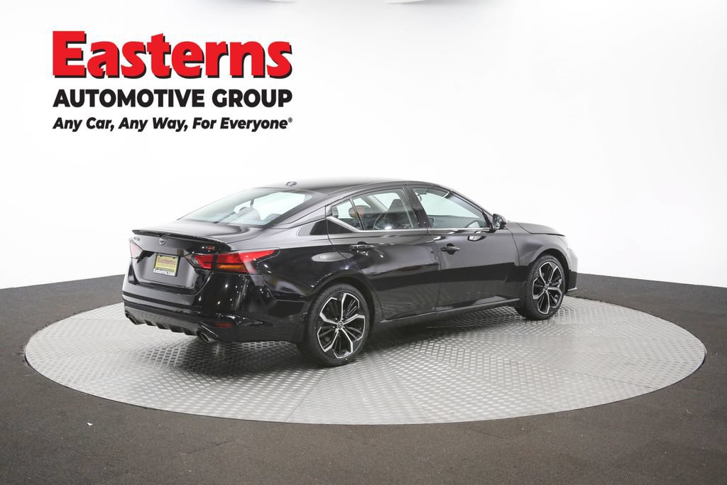 Used 2025 Nissan Altima 2.5 SR FWD image 37