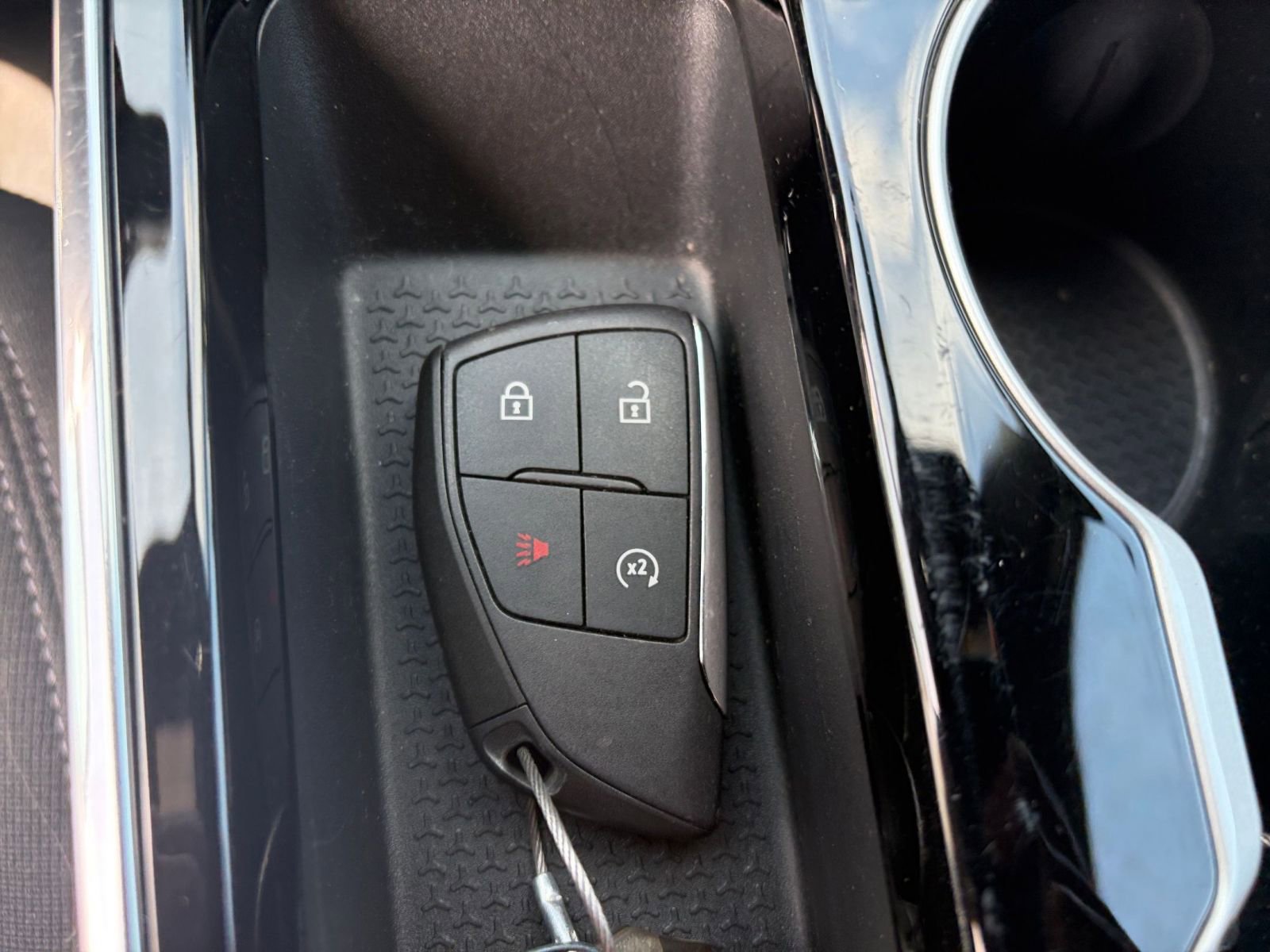 Used 2025 Chevrolet Equinox LT FWD image 20