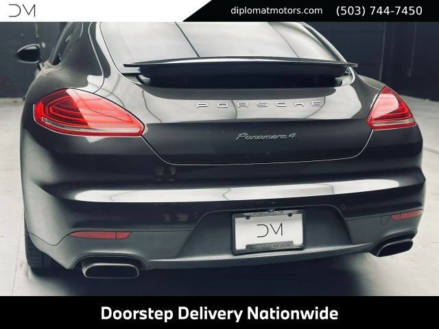 Used 2014 Porsche Panamera 4 AWD/4WD image 15