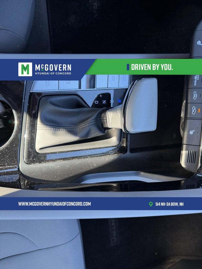 Used 2023 Hyundai Elantra SEL w/ Convenience Package image 17