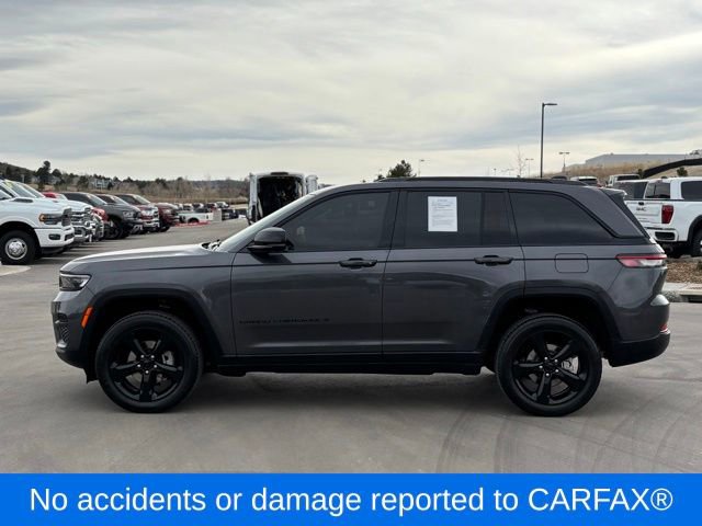 Certified 2022 Jeep Grand Cherokee Altitude image 2