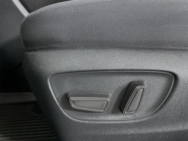 Certified 2024 Toyota Highlander LE image 23