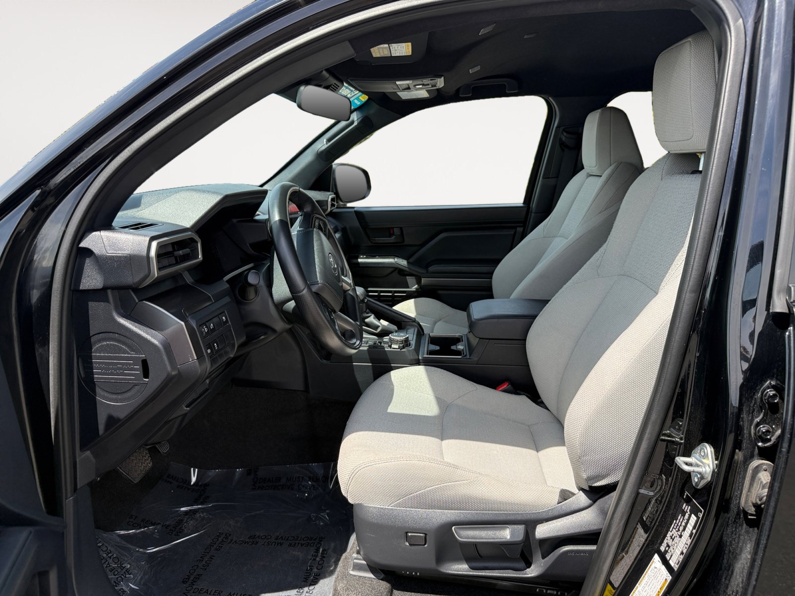Used 2025 Toyota 4Runner SR5 AWD/4WD image 10