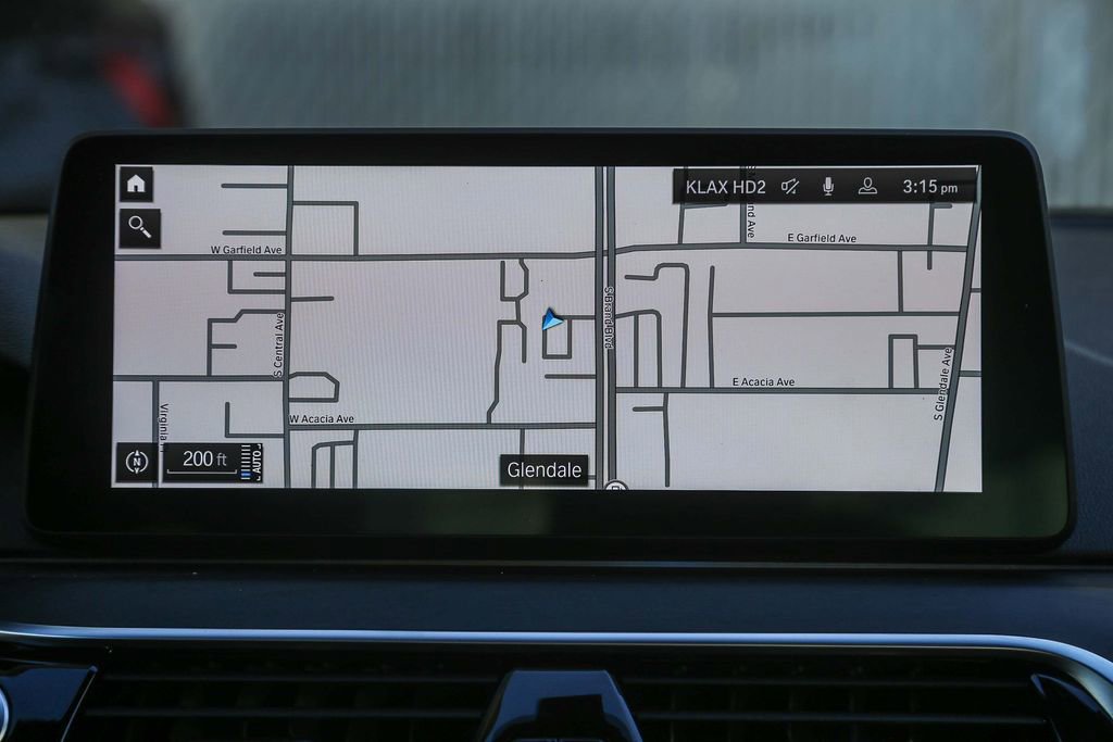 Certified 2023 BMW 530e w/ Convenience Package RWD image 11