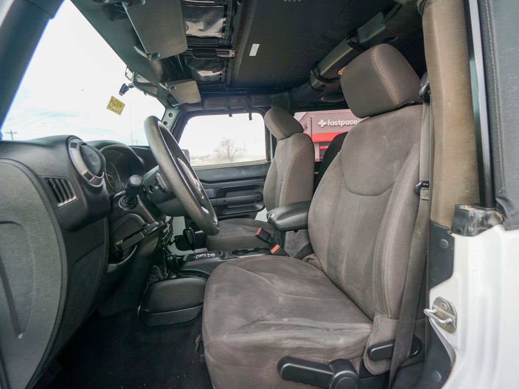 Used 2014 Jeep Wrangler Sport image 12