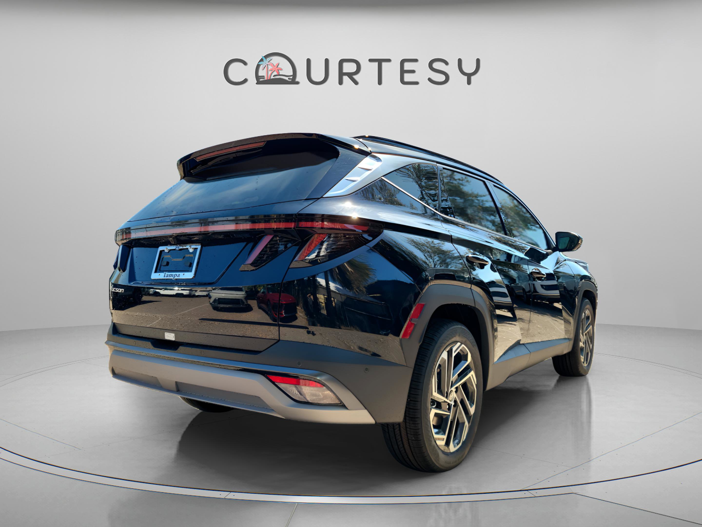 New 2026 Hyundai Tucson Limited image 4