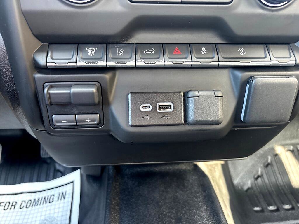 Used 2025 Chevrolet Silverado 2500 W/T w/ WT Convenience Package image 22