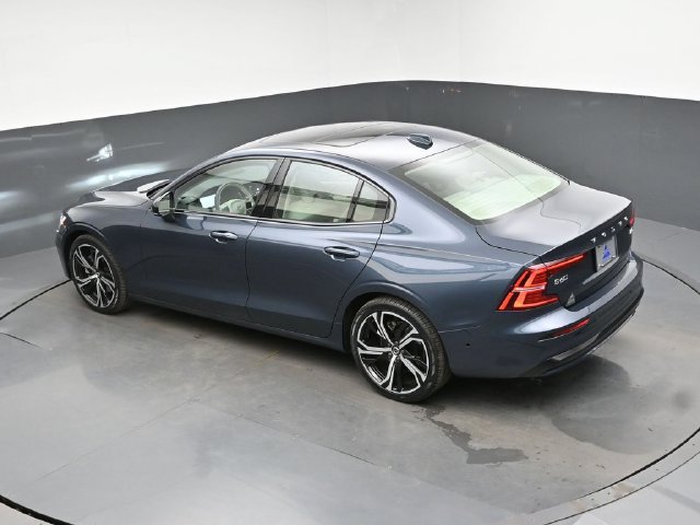 Used 2024 Volvo S60 B5 Plus w/ Climate Package FWD image 45