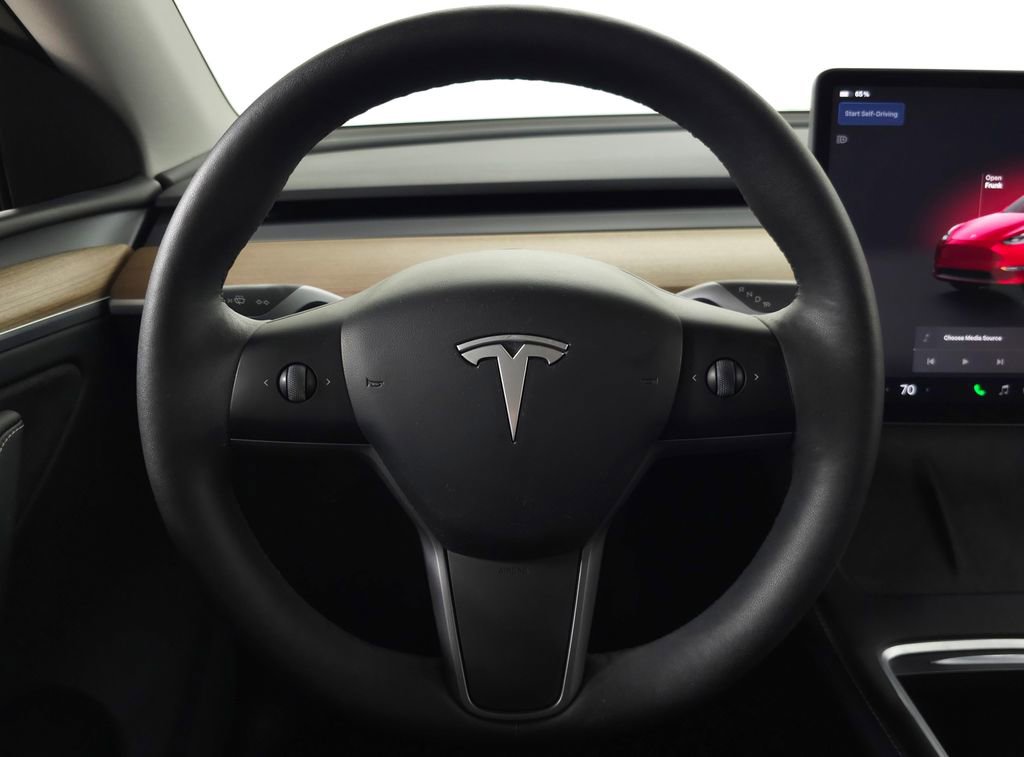 Used 2024 Tesla Model Y Long Range AWD/4WD image 20