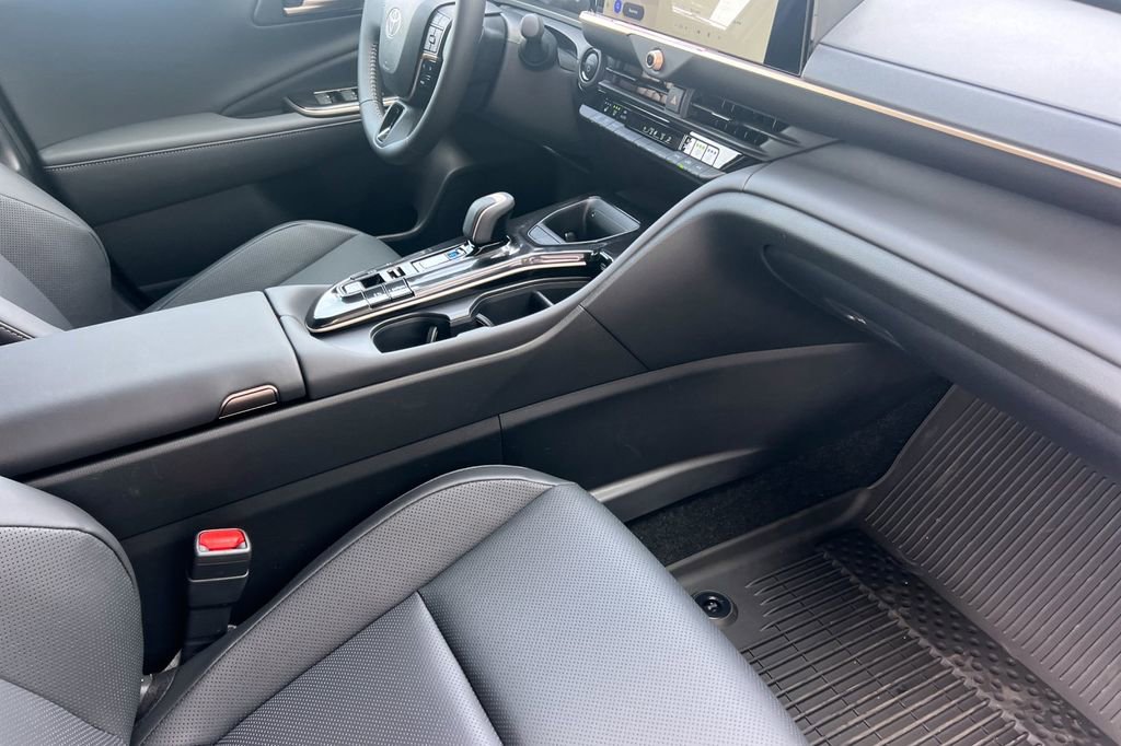New 2026 Toyota Crown XLE image 16