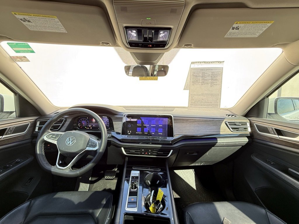 Used 2024 Volkswagen Atlas SEL image 6