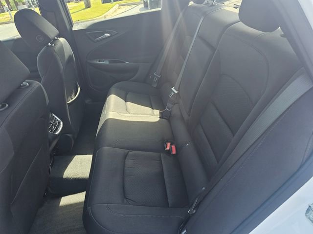 Used 2024 Chevrolet Malibu LT FWD image 15