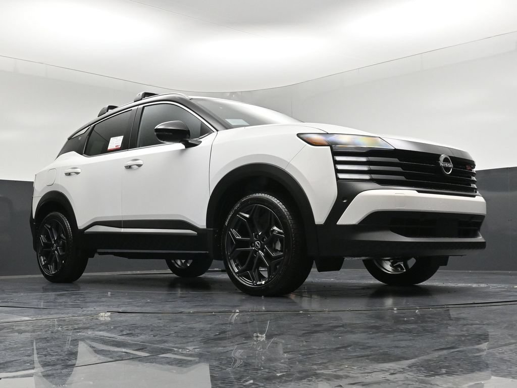 New 2026 Nissan Kicks SR w/ Cold Weather Package AWD/4WD image 28
