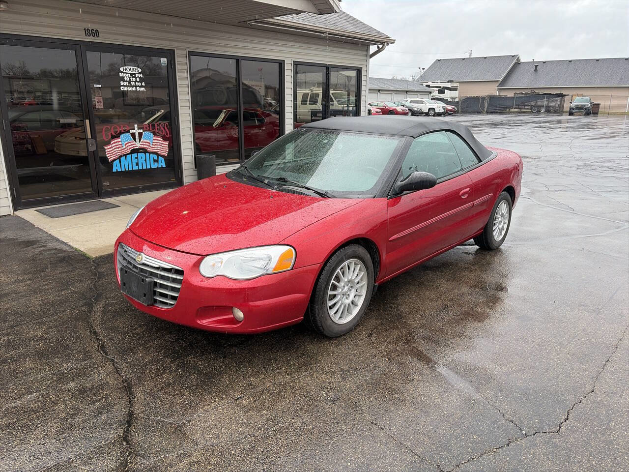 Used 2004 Chrysler Sebring LXi image 2