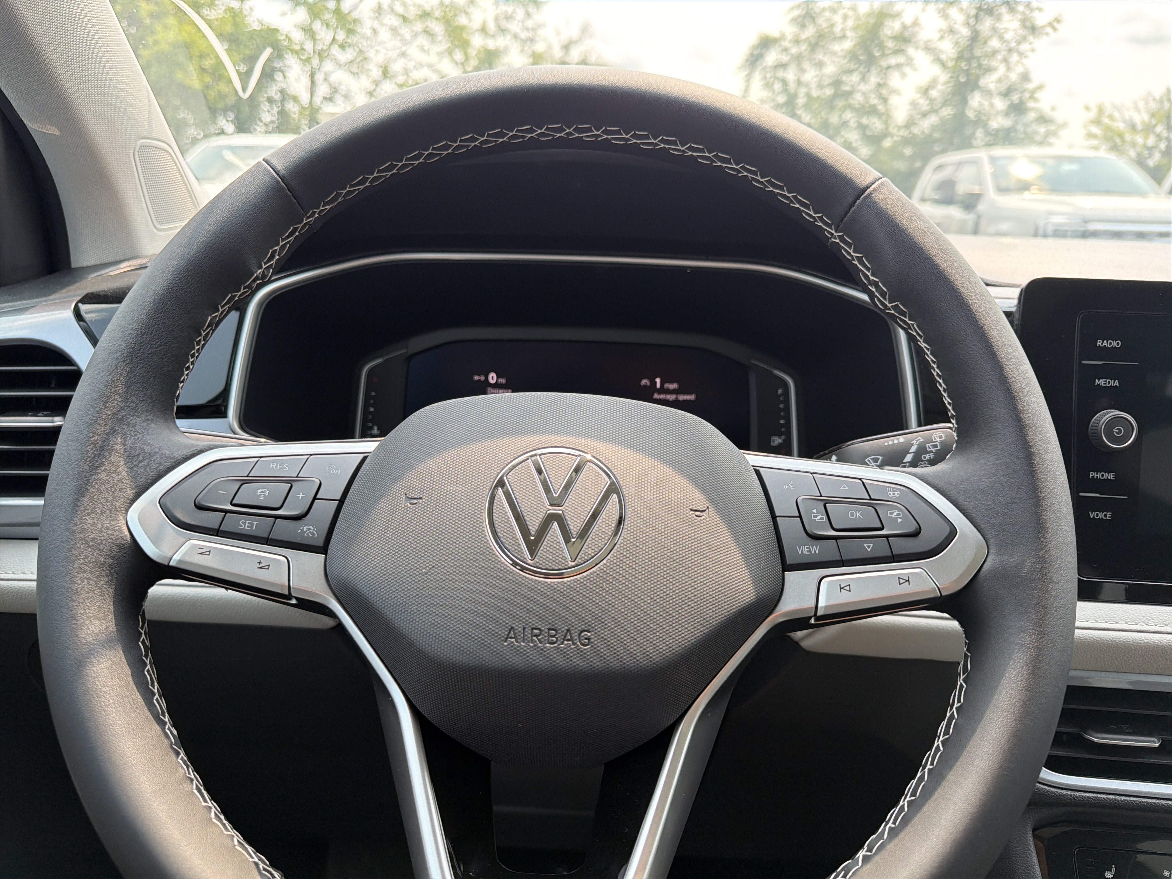 New 2026 Volkswagen Taos SEL AWD/4WD image 13